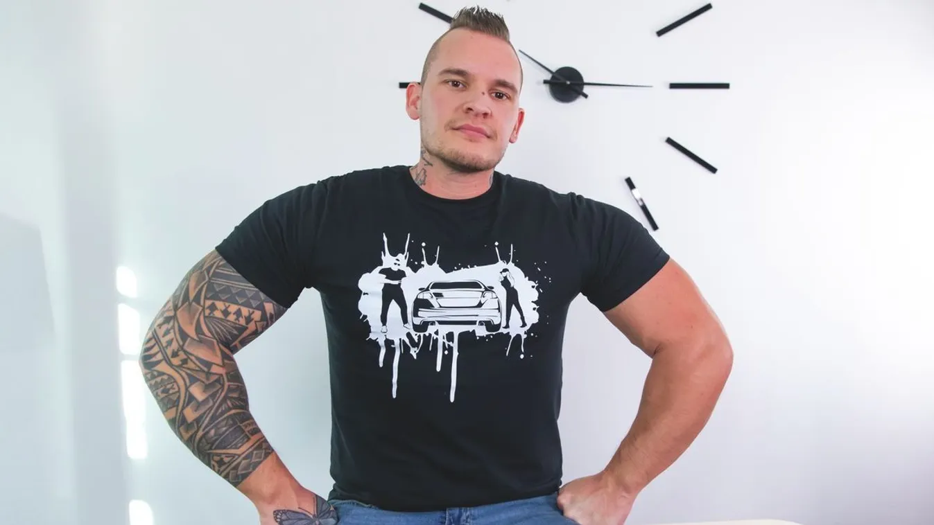 Ádám Security cseh celebbel csap össze