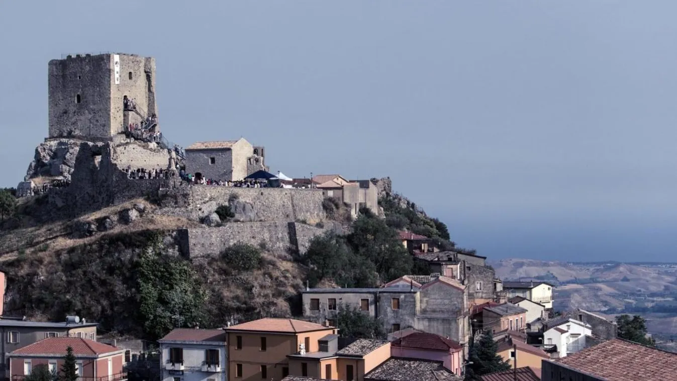 Betiltották a betegségeket egy olasz faluban