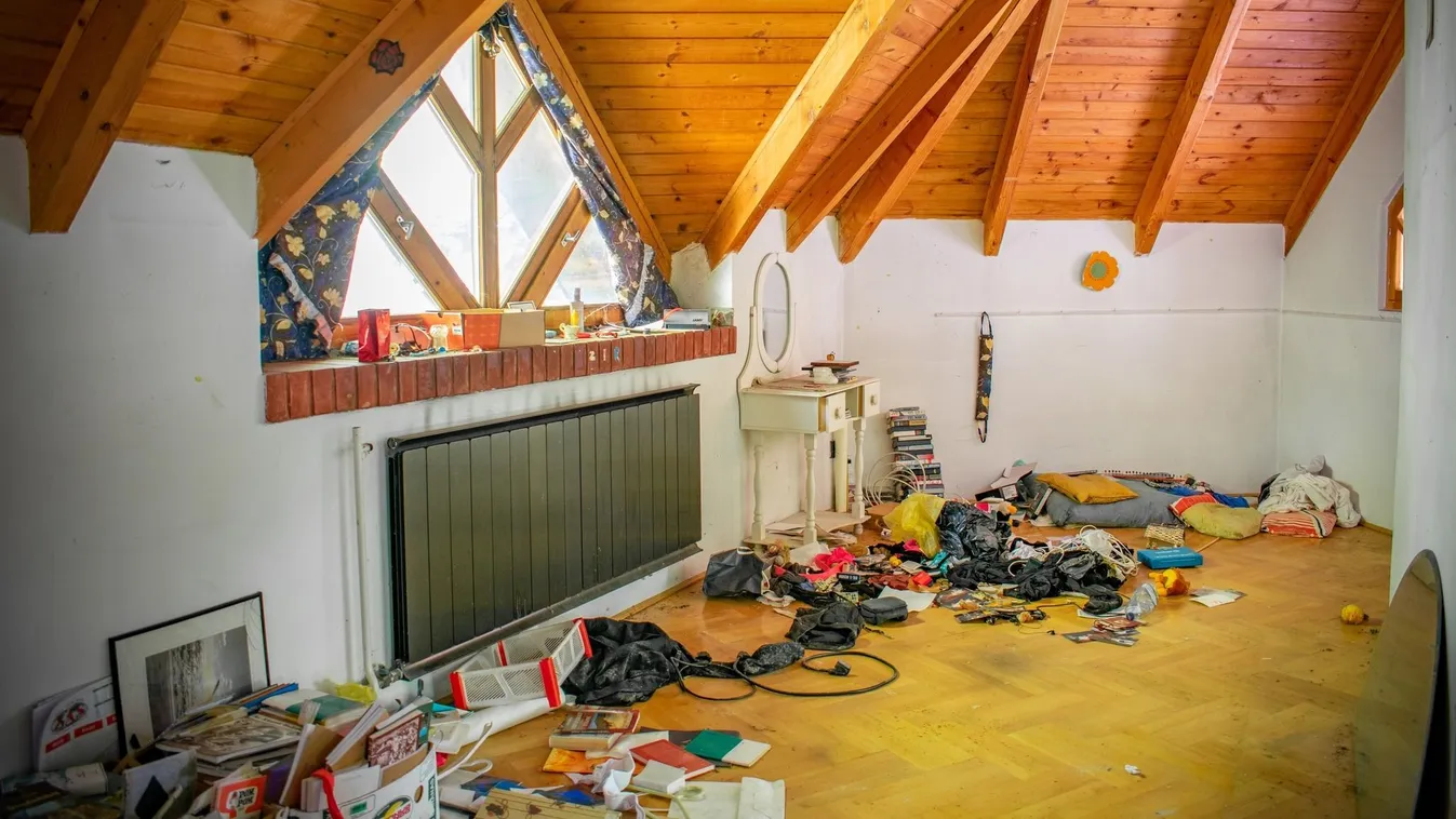 Rejtélyesen tűntek el a főváros környéki luxusvilla lakói