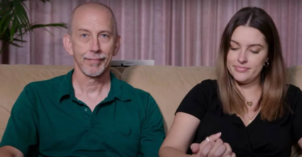 Larry és Mindy, korkülönbség, Love Don't Judge, YouTube