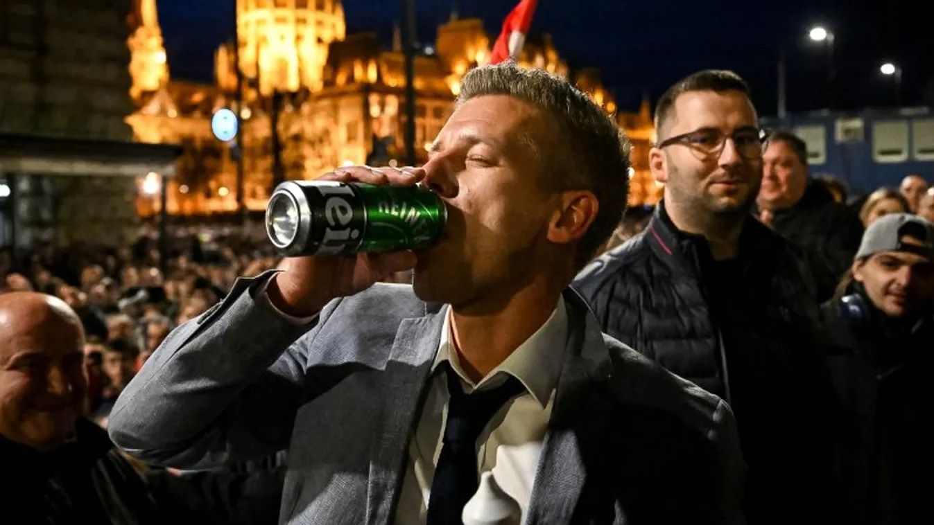 Magyar Péter az EP második leglustább politikusa