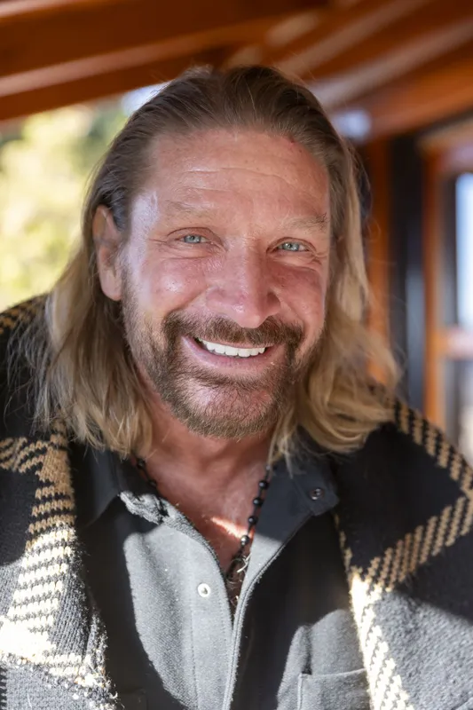 Pintér Tibor, Pintér Tenya