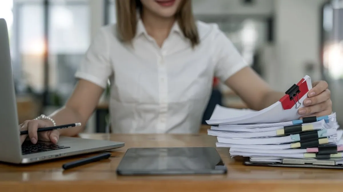 CSOK igénylés hitel ügyintézés ügyintéző papírmuka kölcsön munka, ingatlan-nyilvántartási rendszer, otthonfelújítási kölcsön