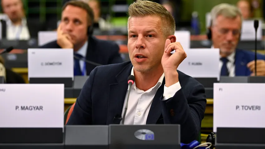 Magyar embere óvodásokhoz hasonlította a Tisza képviselőit