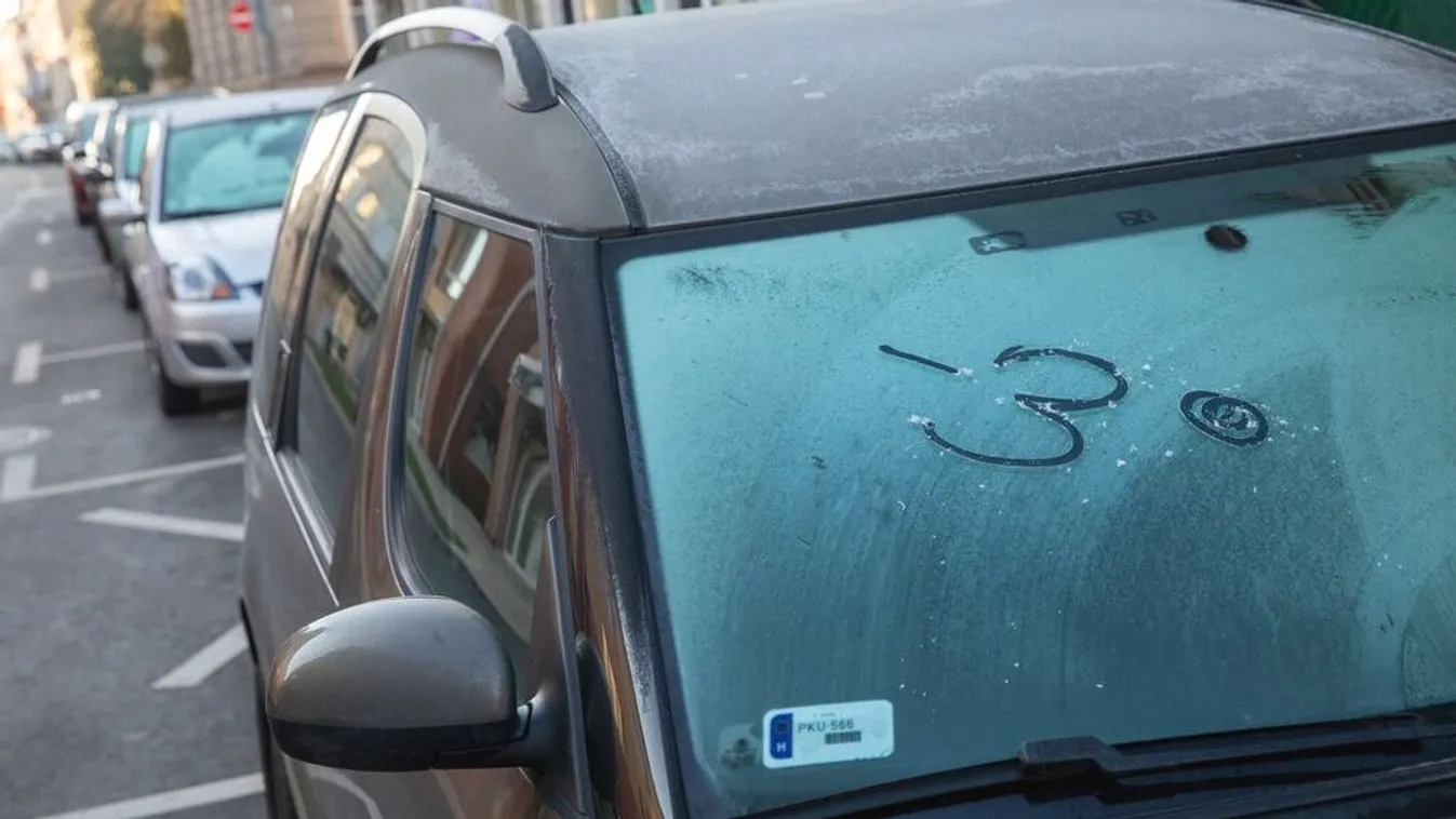 Így lehet könnyedén jégmentes a szélvédő