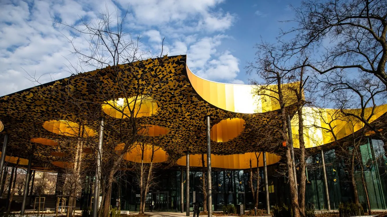 Karácsonyék azt játsszák Rákosrendezővel, mint a Ligettel