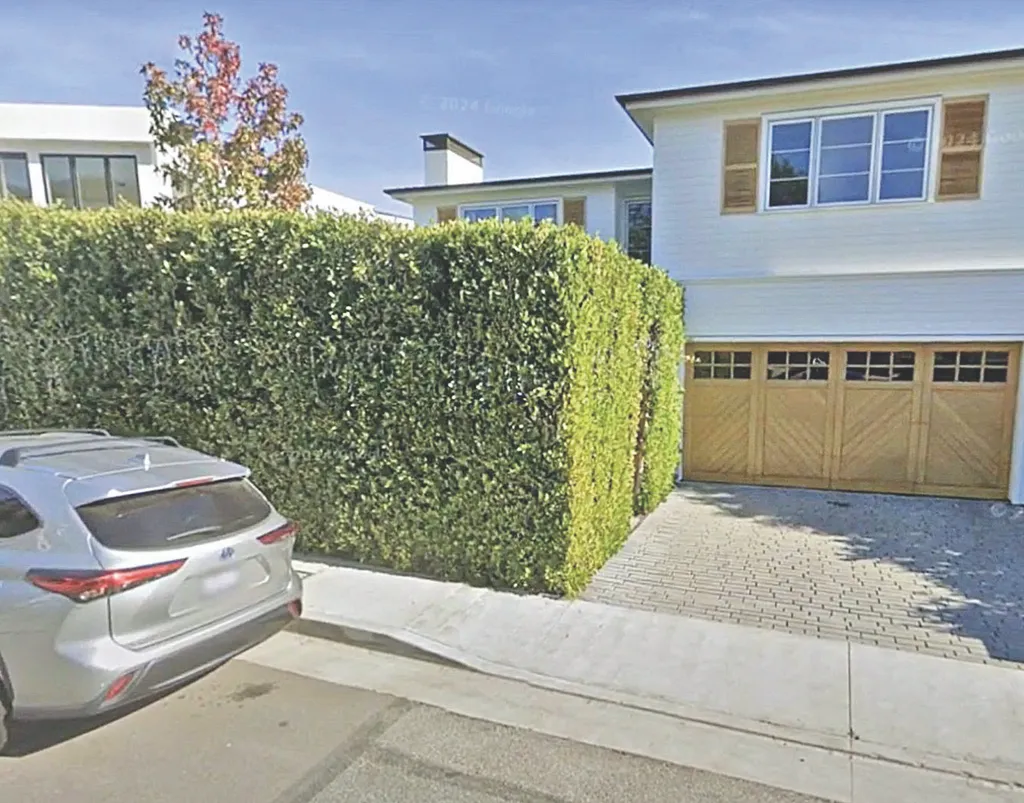 Galéria - Sztárok otthona égett porig Los Angelesben - RIPOST