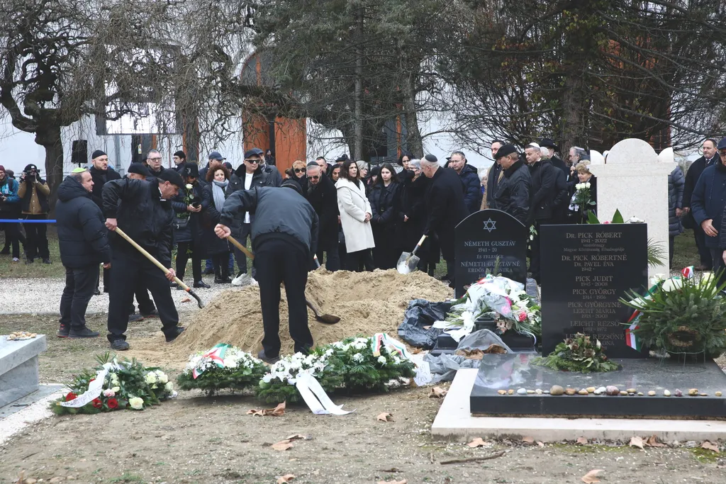 Keleti Ágnes, temetés