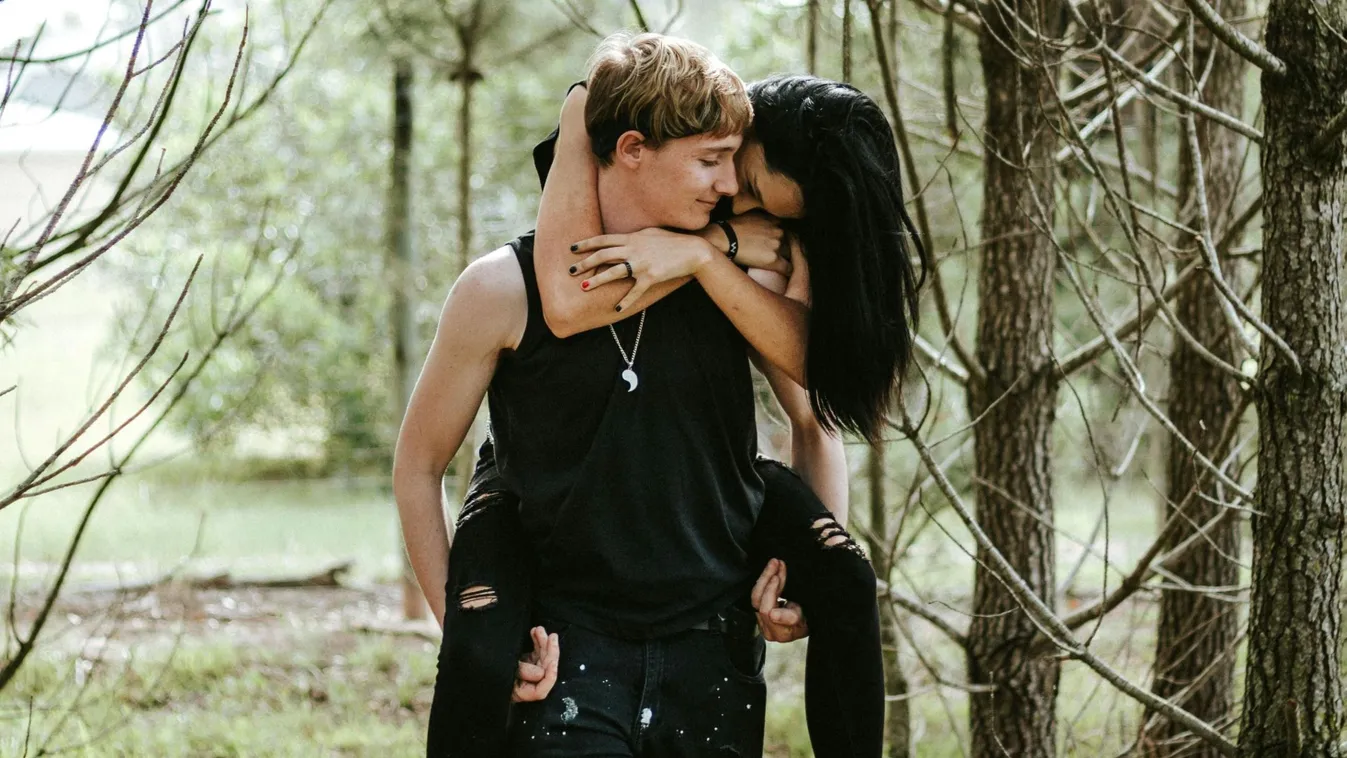 Kidobta a barátja, majd beleszeretett a terapeutájába