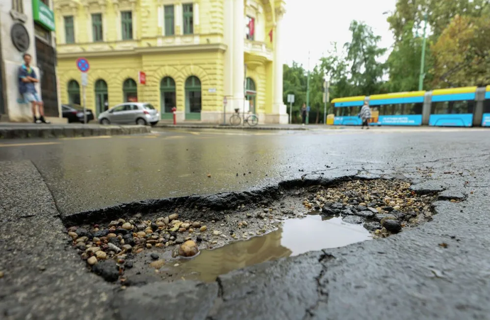 kátyú kátyákár kátyúbiztosítás