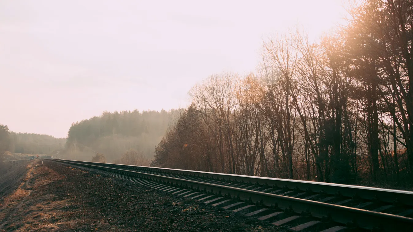 Olyat tett egy férfi a vonaton, most a rendőrség keresi