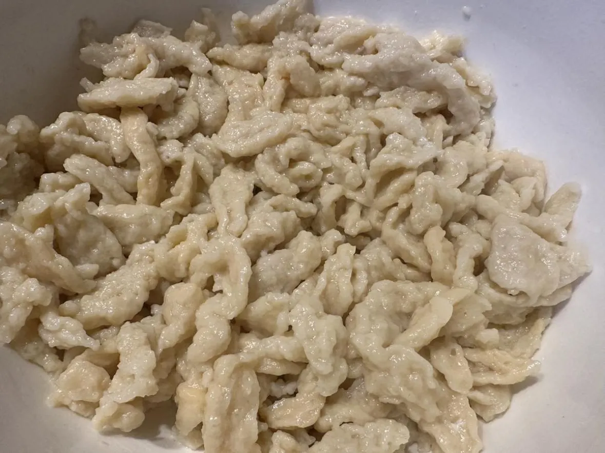 A csurgatott nokedli elkészítése egyszerű.