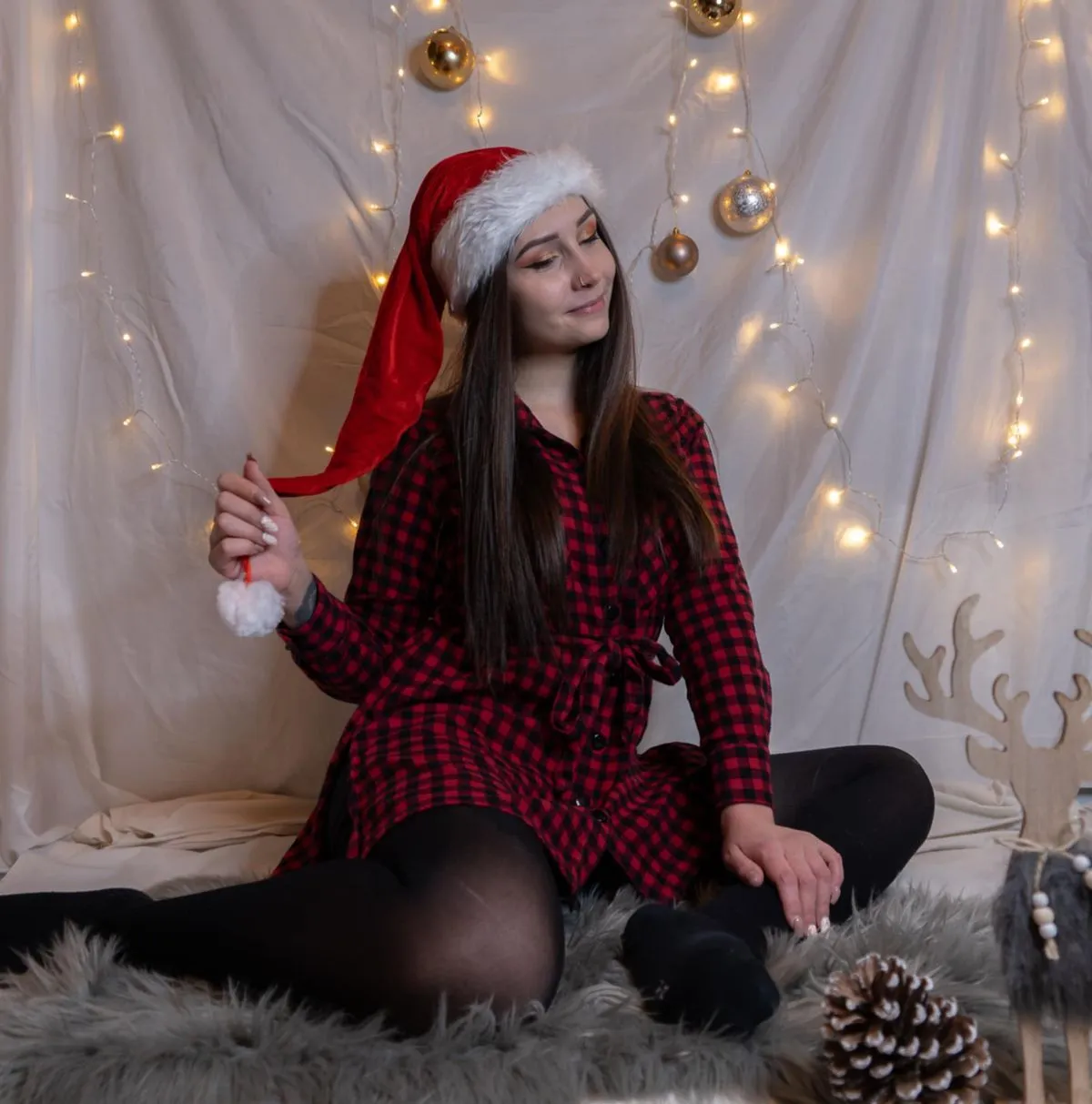 A fiatal nő 20 hetes várandós volt, amikor megtudta, rákos. A kismamát és férjét Krisztiánt valósággal sokkolta a lesújtó diagnózis, ám nem hagyták, hogy a reményvesztettség eluralkodjon rajtuk, hiszen tudták, a Vivien szíve alatt cseperedő Olinak szüksége van mindkettőjükre