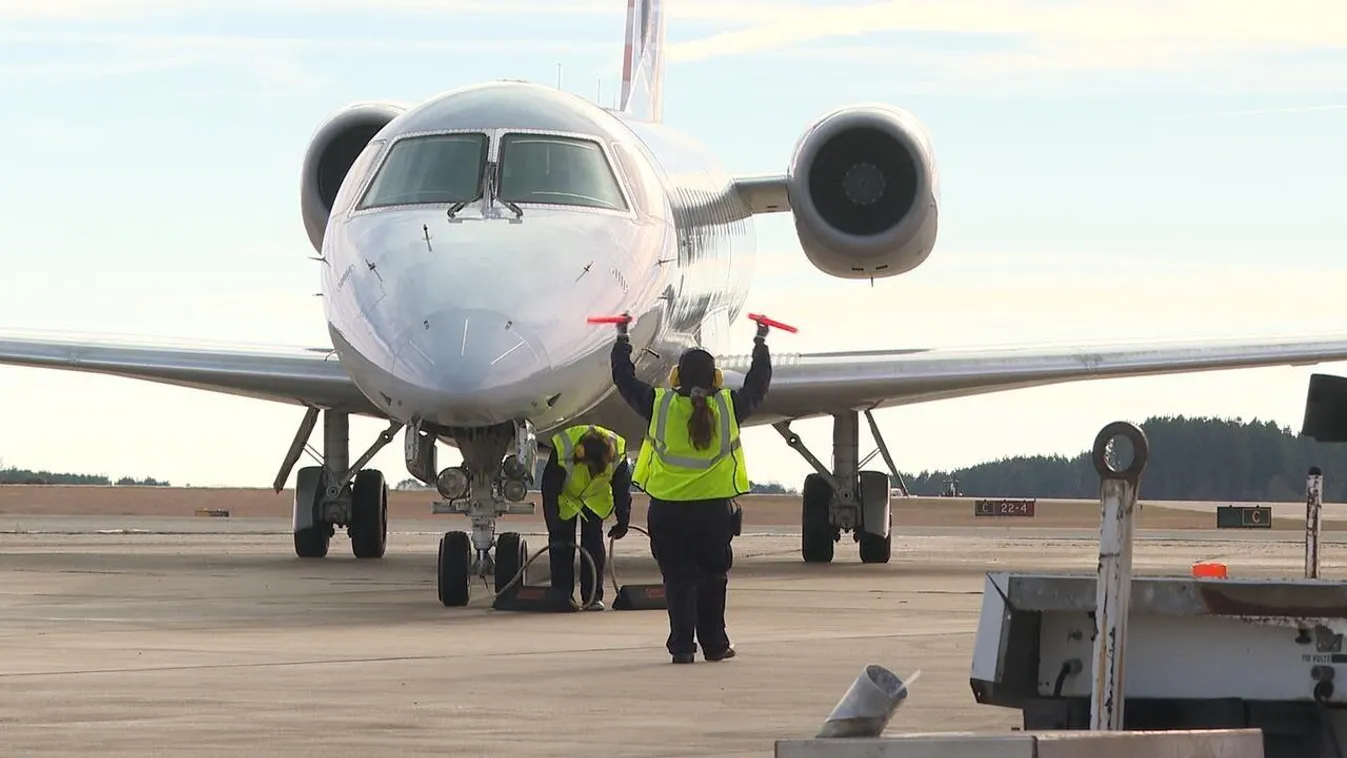 Gépfegyverrel akart repülőt lopni egy 15 éves fiú Amerikában