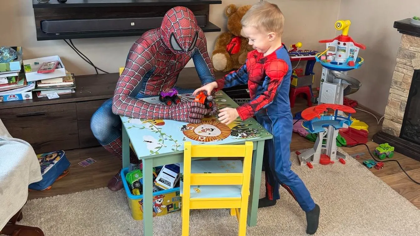 Megleptük a születésnapján a Duchenne-szindrómás Benit