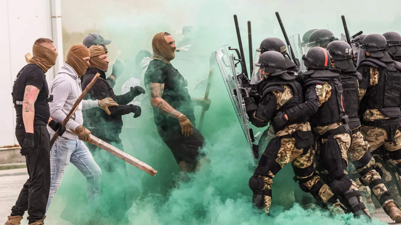 A Kiképzés: minden korábbinál veszélyesebb feladat jön