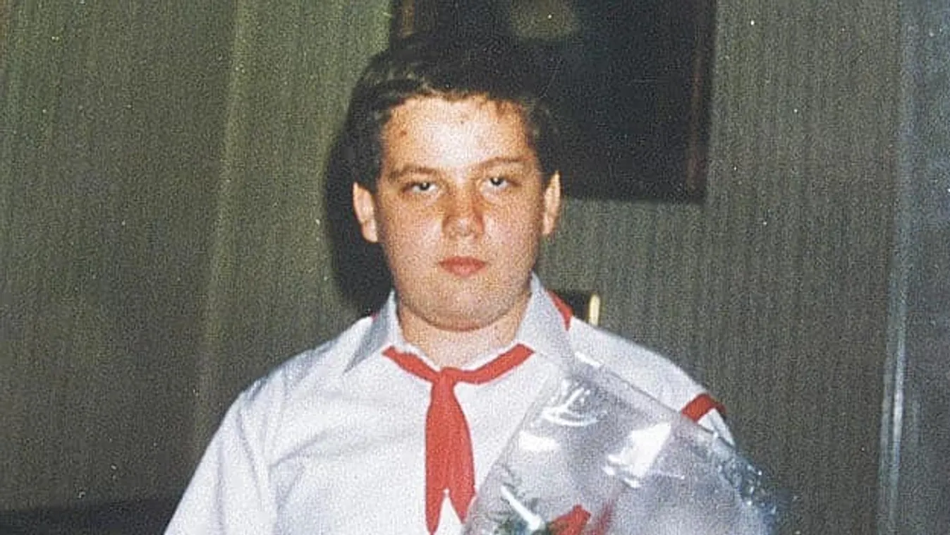 Schobert Norbi ezt aztán tényleg kiteheti az ablakba