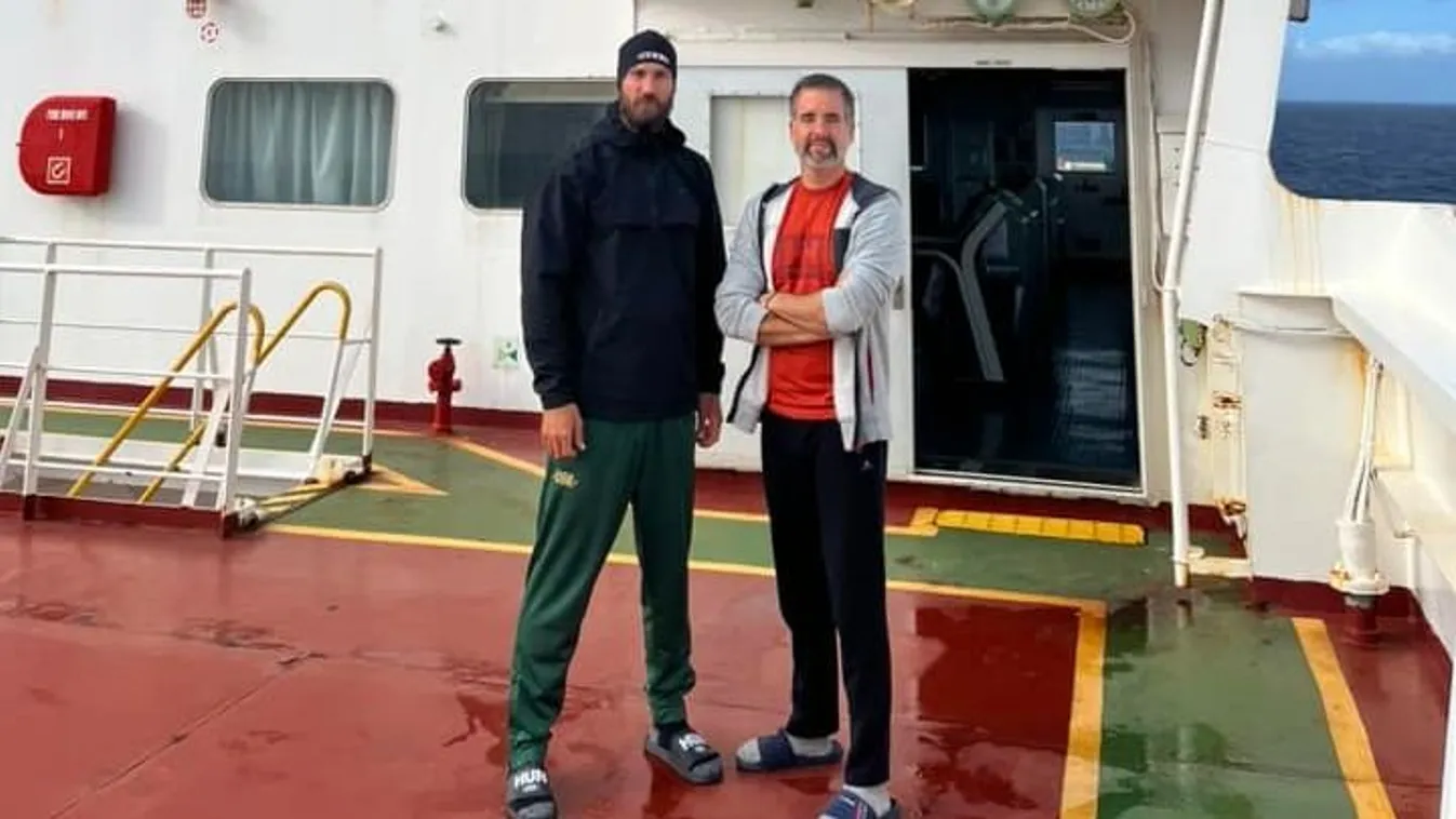 Drámai fordulat az Atlanti-óceánt átevező Havasi Gergőékkel