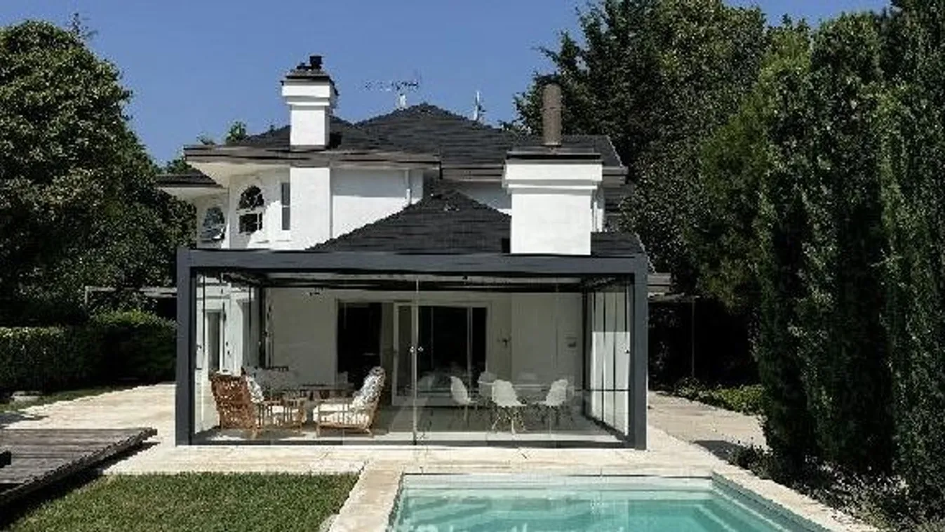 Befaroltunk a zsákutcába és kapásból leesett az állunk