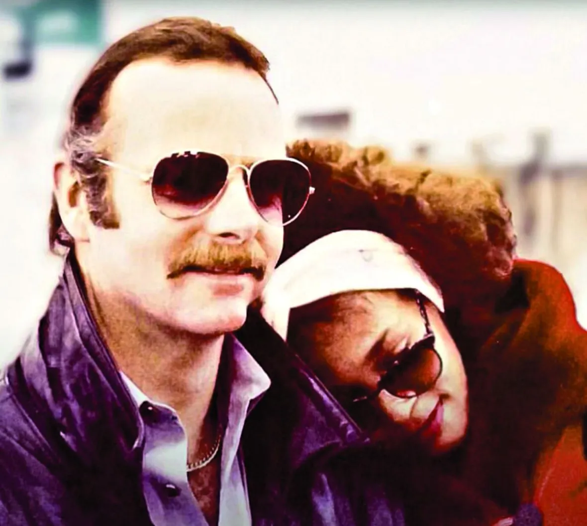 Whitney Houston testőre kitálalt a popdíva végnapjairól   RIPOST
