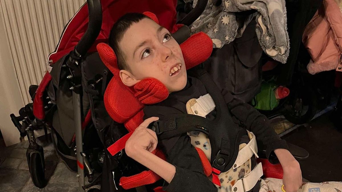 Állítógépes Levi újabb eszközt szemelt ki édesanyjával