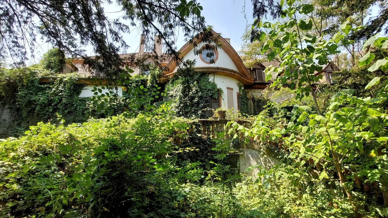 Titkos laborra bukkantak a gróf kastélyában