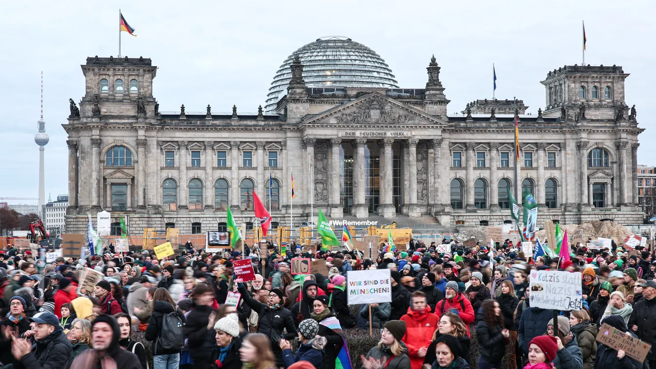 Fizetett tüntetők Németországban