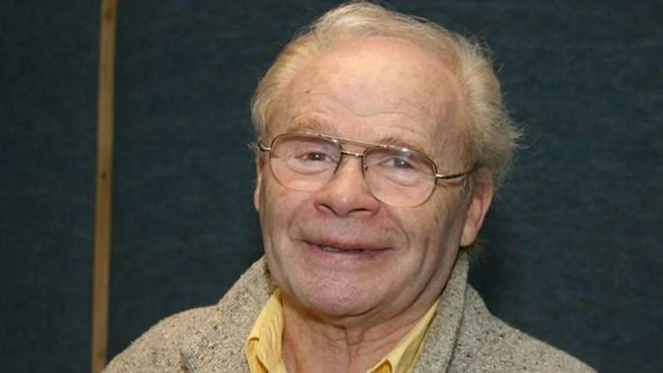 Elhunyt Harkányi Endre