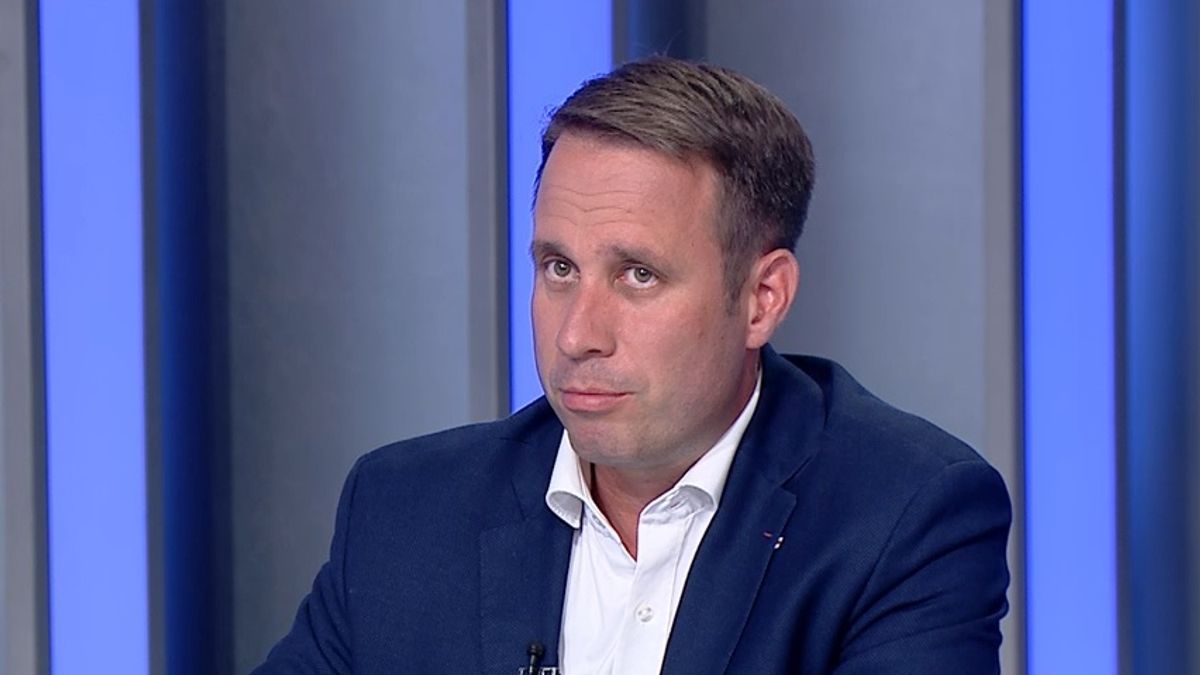 Dömötör Csaba: a Patrióta képviselőcsoport jogi úton fogja kikényszeríteni Brüsszelben az aktivista-szerződések nyilvánosságra hozatalát