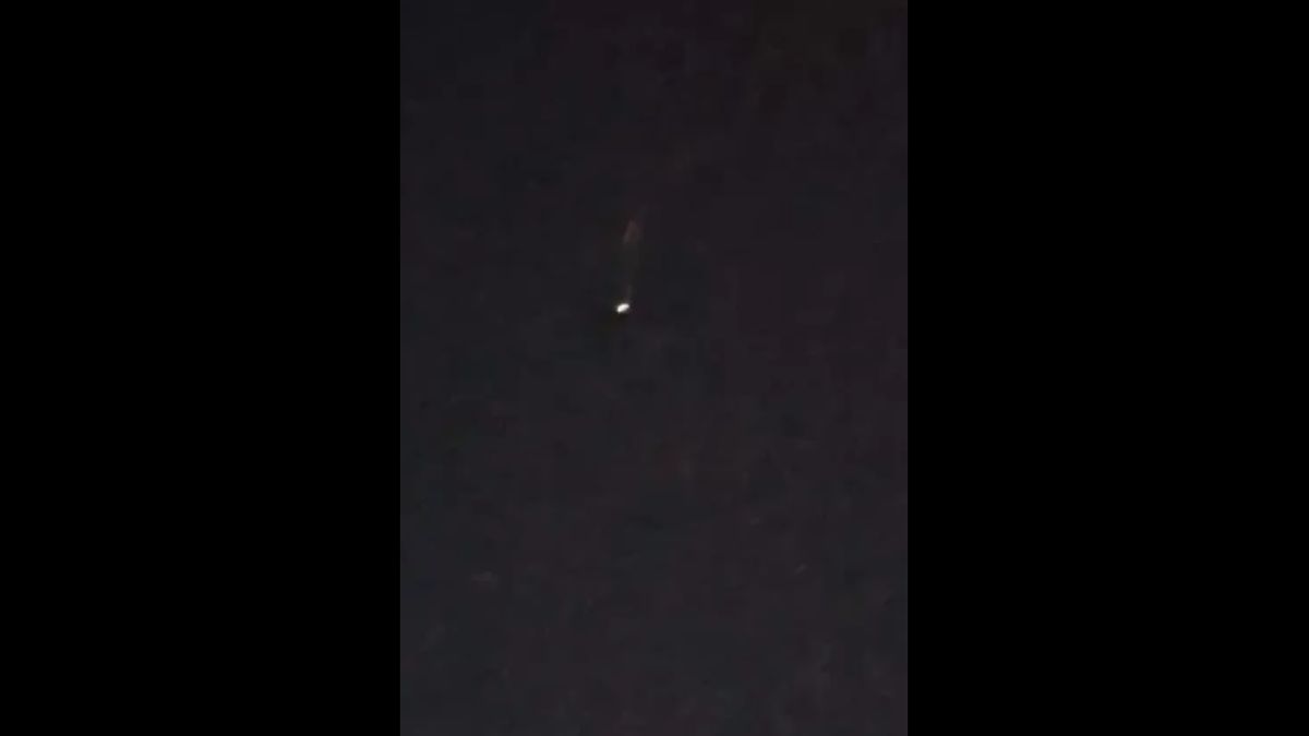 Sokkot kapott egy tanár: „Felnéztem, és ott volt egy UFO” - Videó