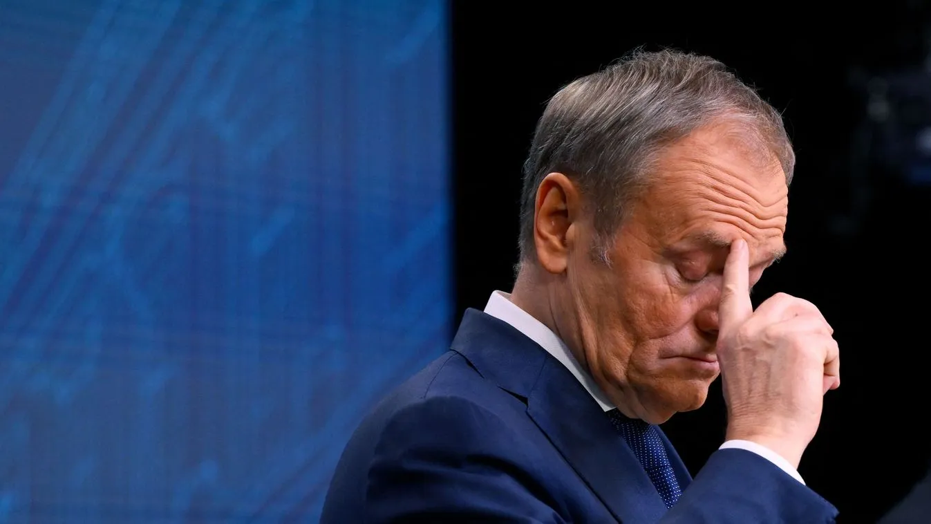 Büntetőeljárás indult Tusk ellen