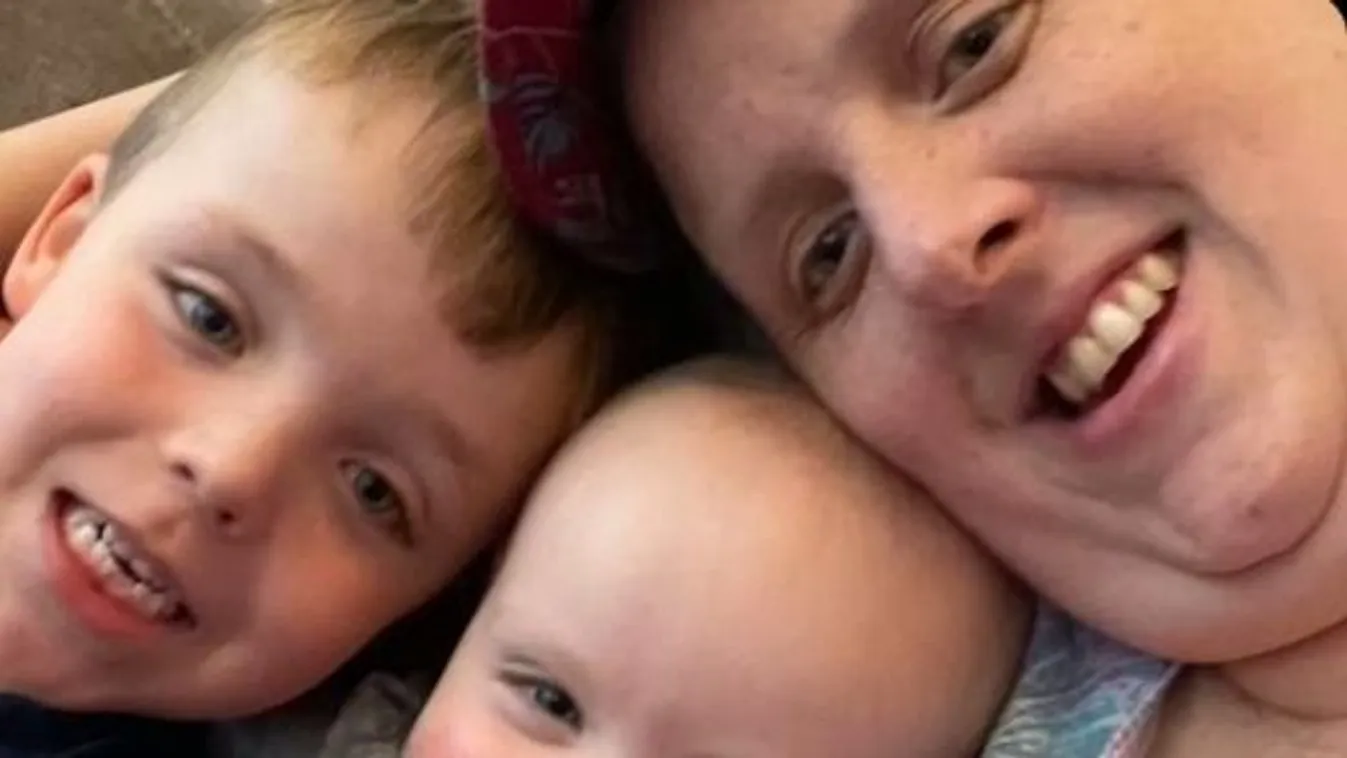 A végső pillanatokra készül az anya