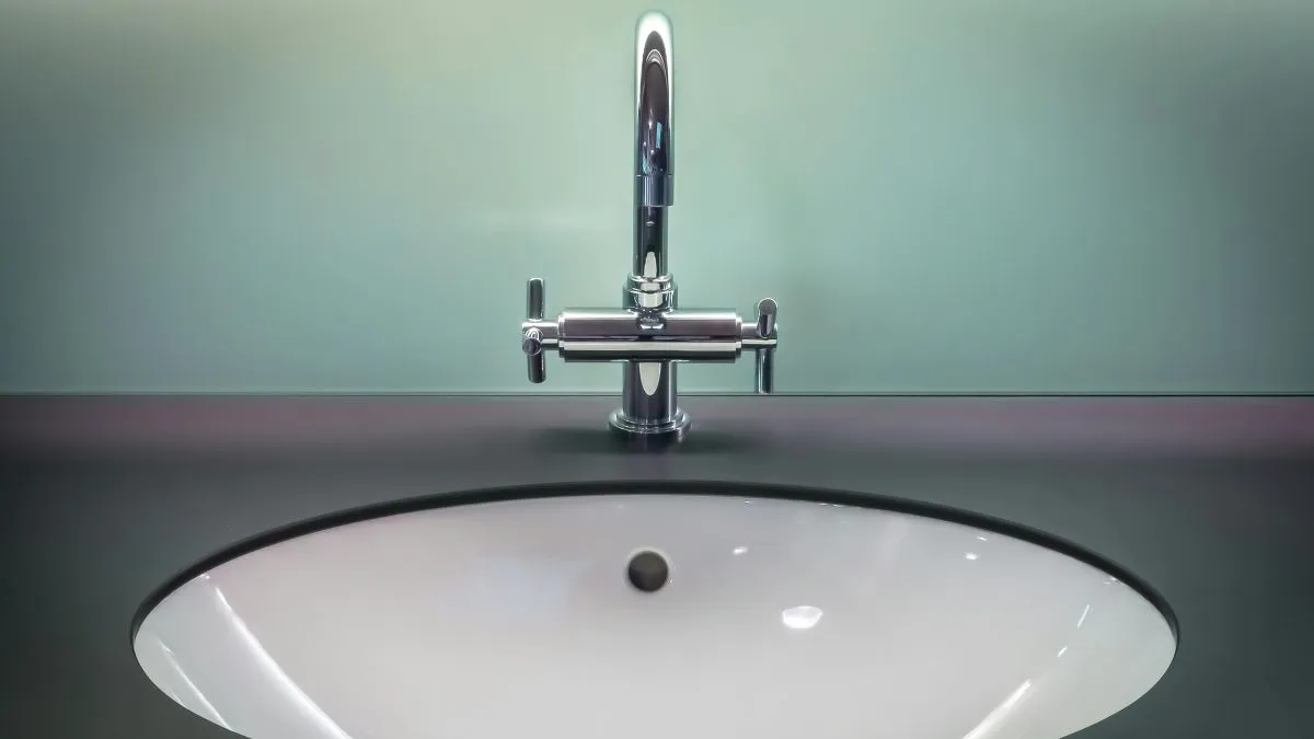 Ha te is láttál hasonlót a fürdőszobádban itt az ideje egy alapos takarításnak.