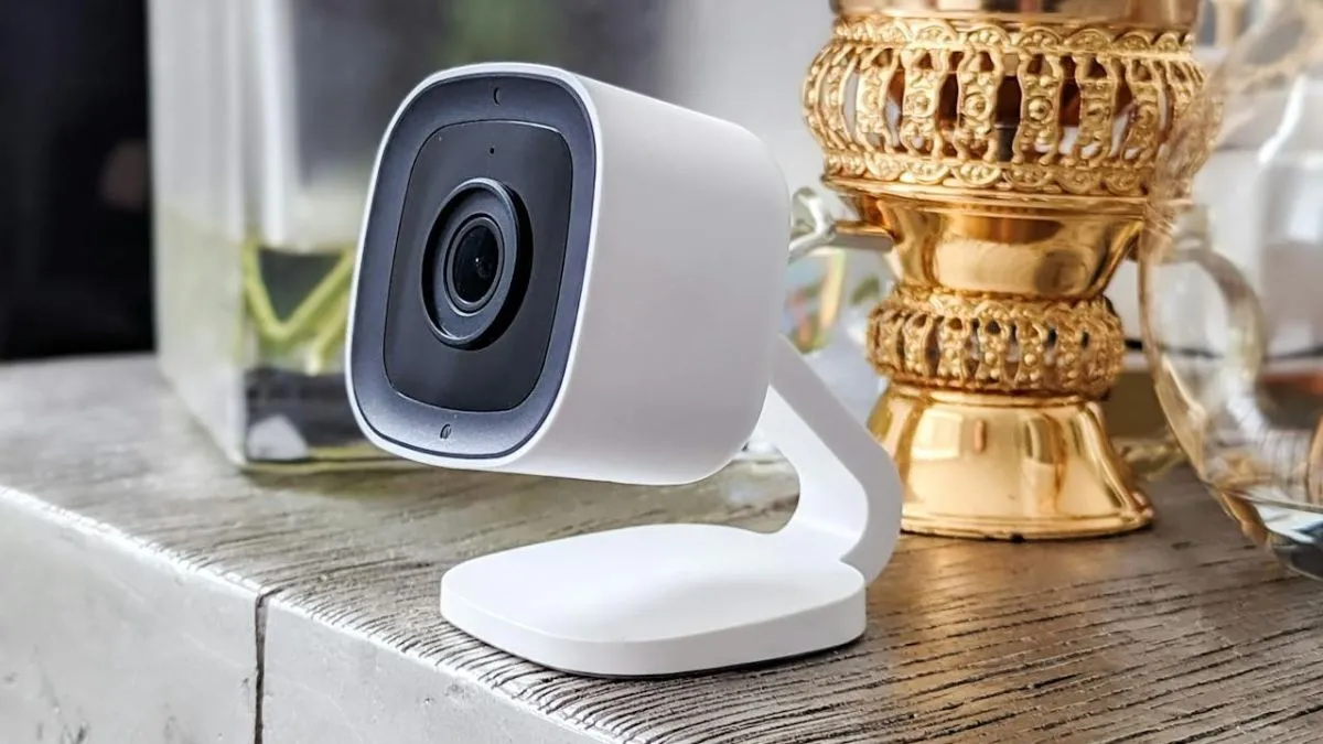 Rejtett kamerát talált egy nő a bérelt ház fürdőszobájában lévő füstjelzőben