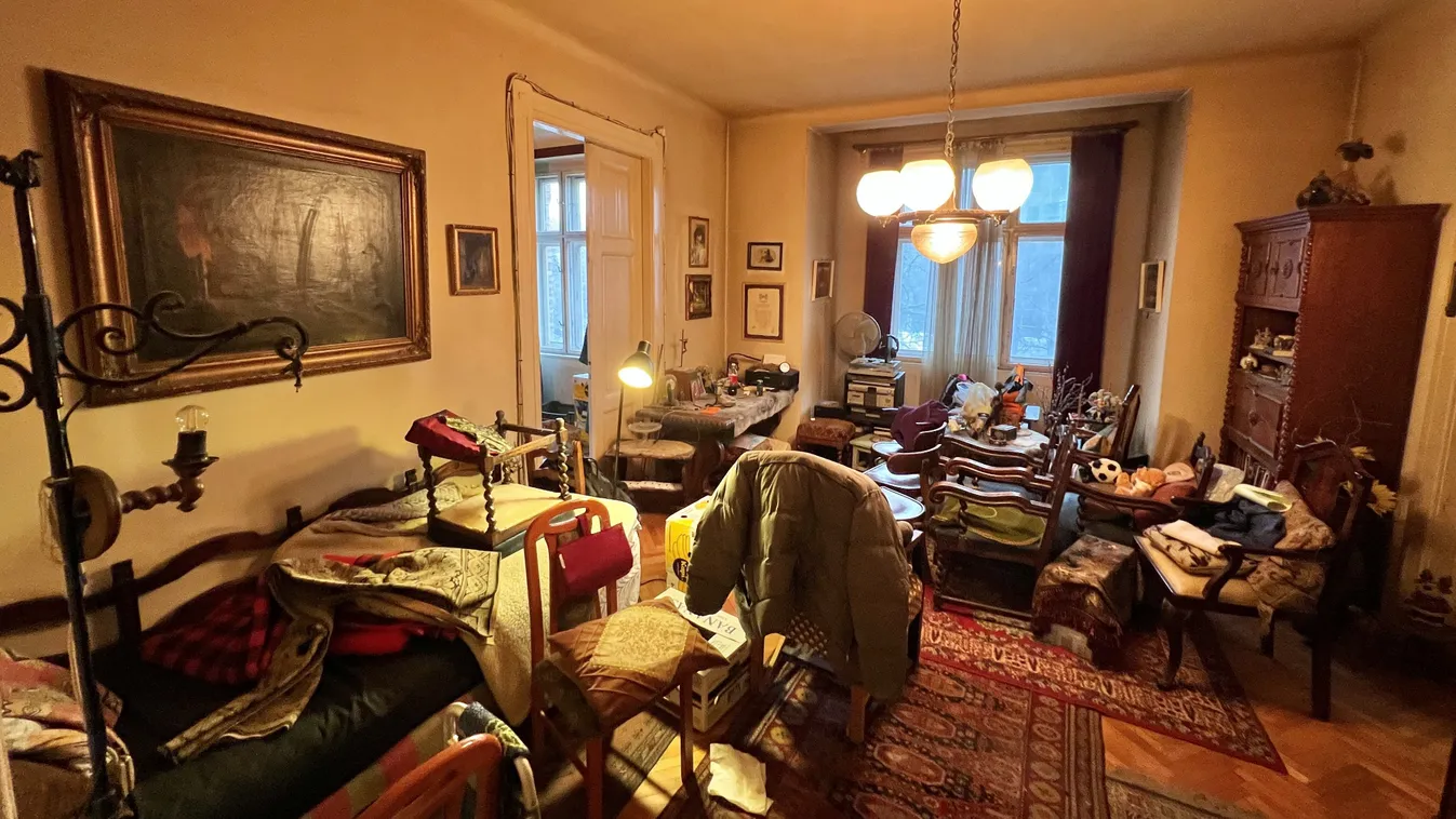 Kincsekre bukkantak az elhunyt esztergályos lakásában