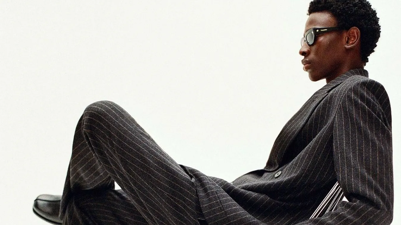 Itt a Nanushka új kollekciója - csak úgy sugárzik az öröm