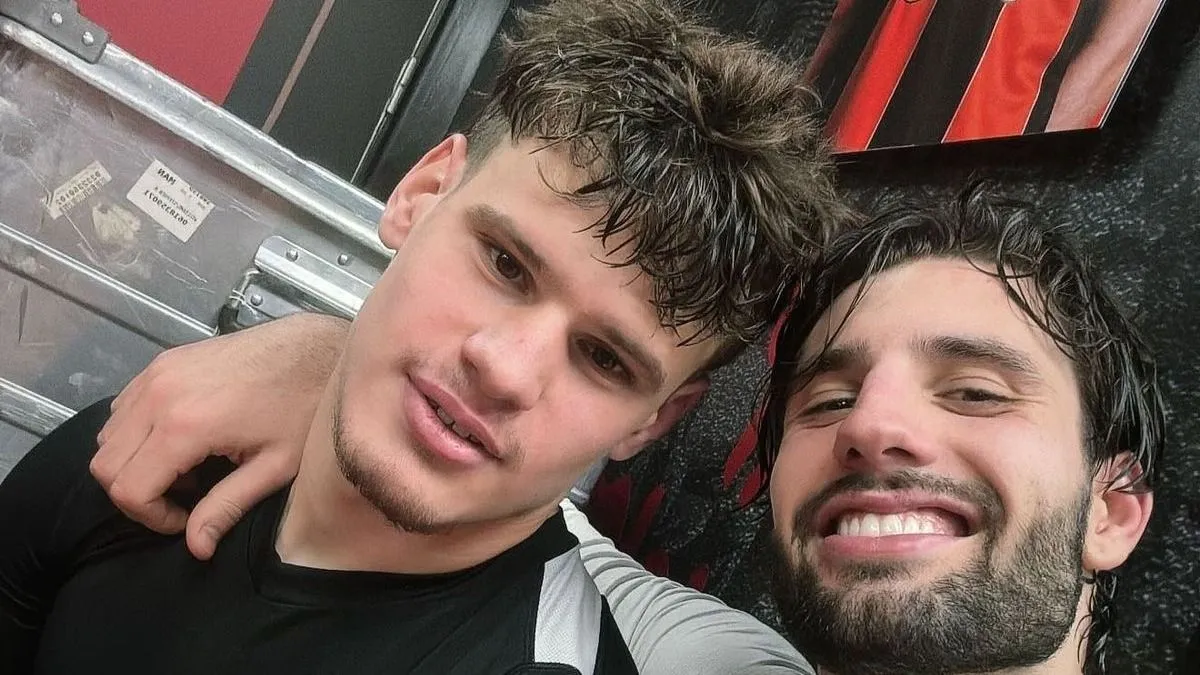 Nem csak Szoboszlai Dominik (jobbra) várta már nagyon Liverpoolba a barátját, Kerkez Milost