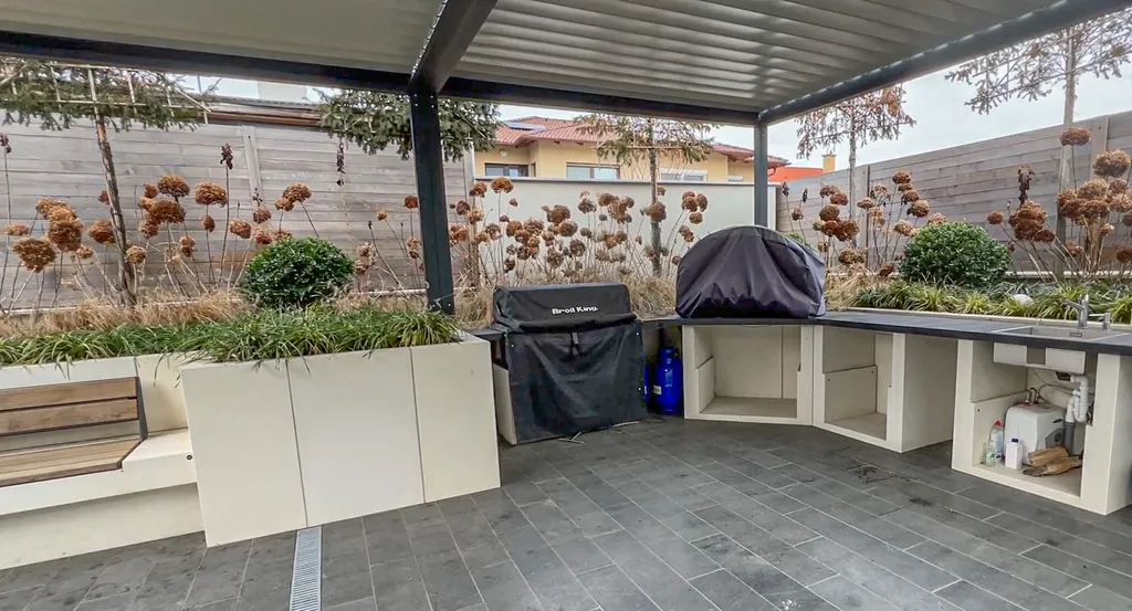 Nyári konyha a kertben (Fotó: Ripost)