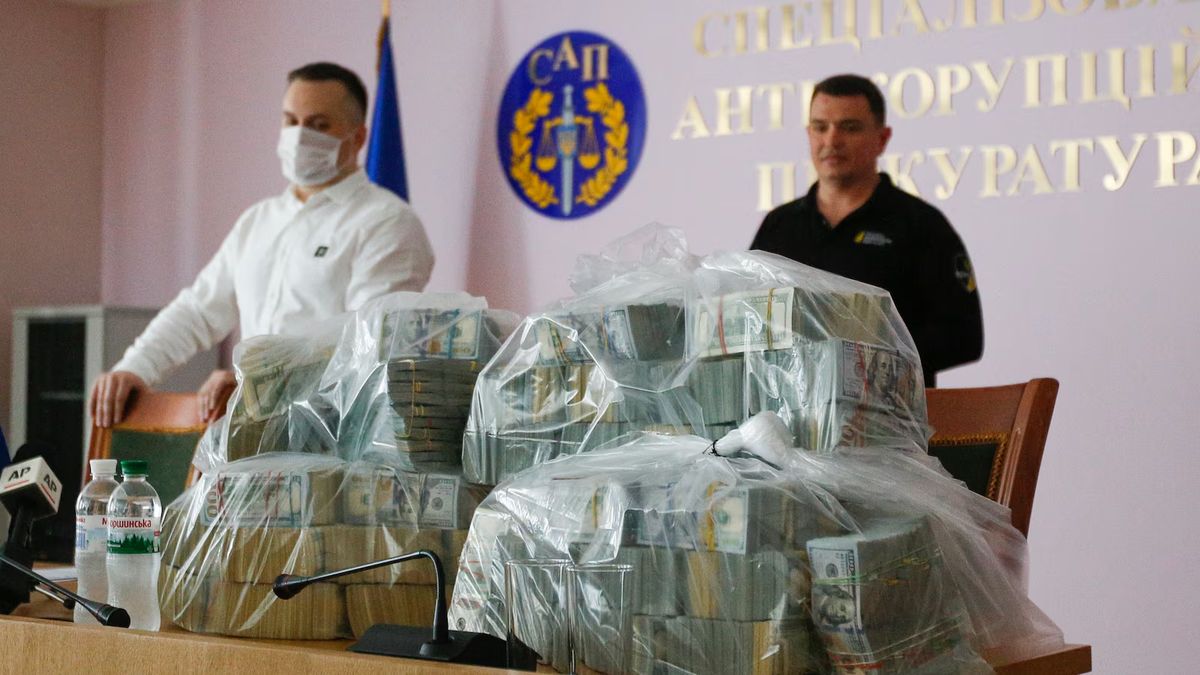 Bemutatjuk Ukrajna 9 legjelentősebb korrupciós botrányát az elmúlt évekből! Tényleg az EU-ban van a helyük?