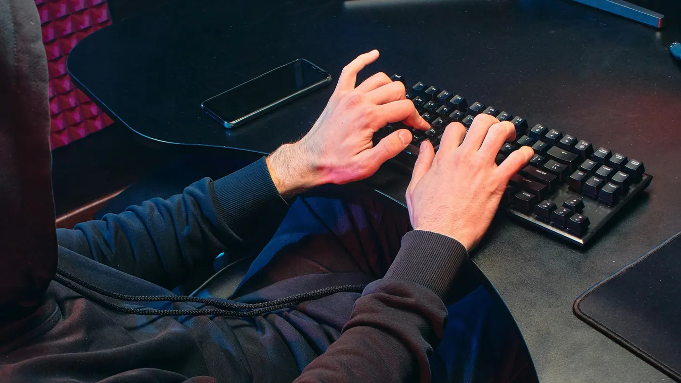 A szakértő elárulta, hogyan lopják el a személyazonosságot