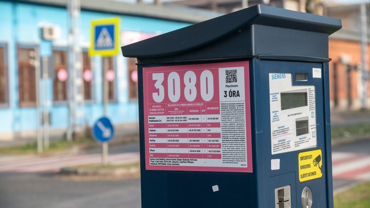 Parkolóautomatás csalás – régi módszerrel verik át az autósokat a fővárosban!