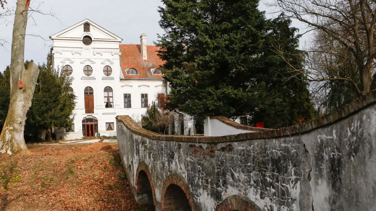 kísértetjárta kastély