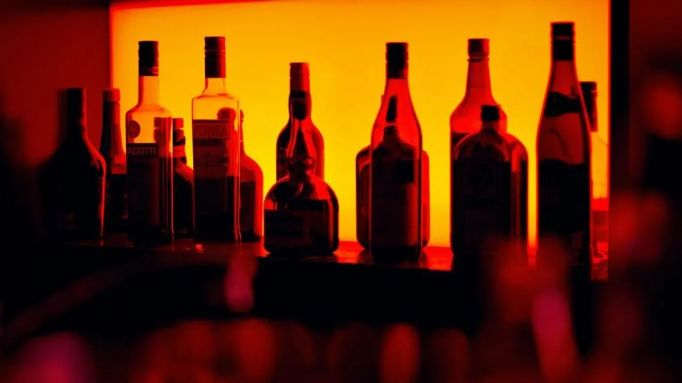 Mondd, mit rendelsz, megmondom, ki vagy! – állítja a csapos