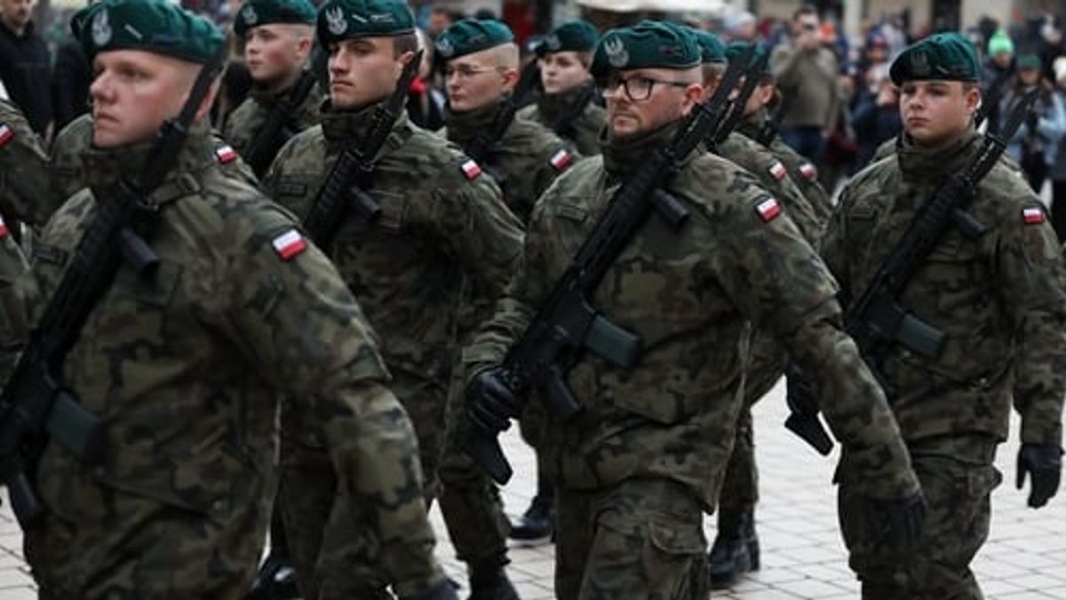 Lengyelország évi 100 ezer önkéntes katonát akar kiképezni