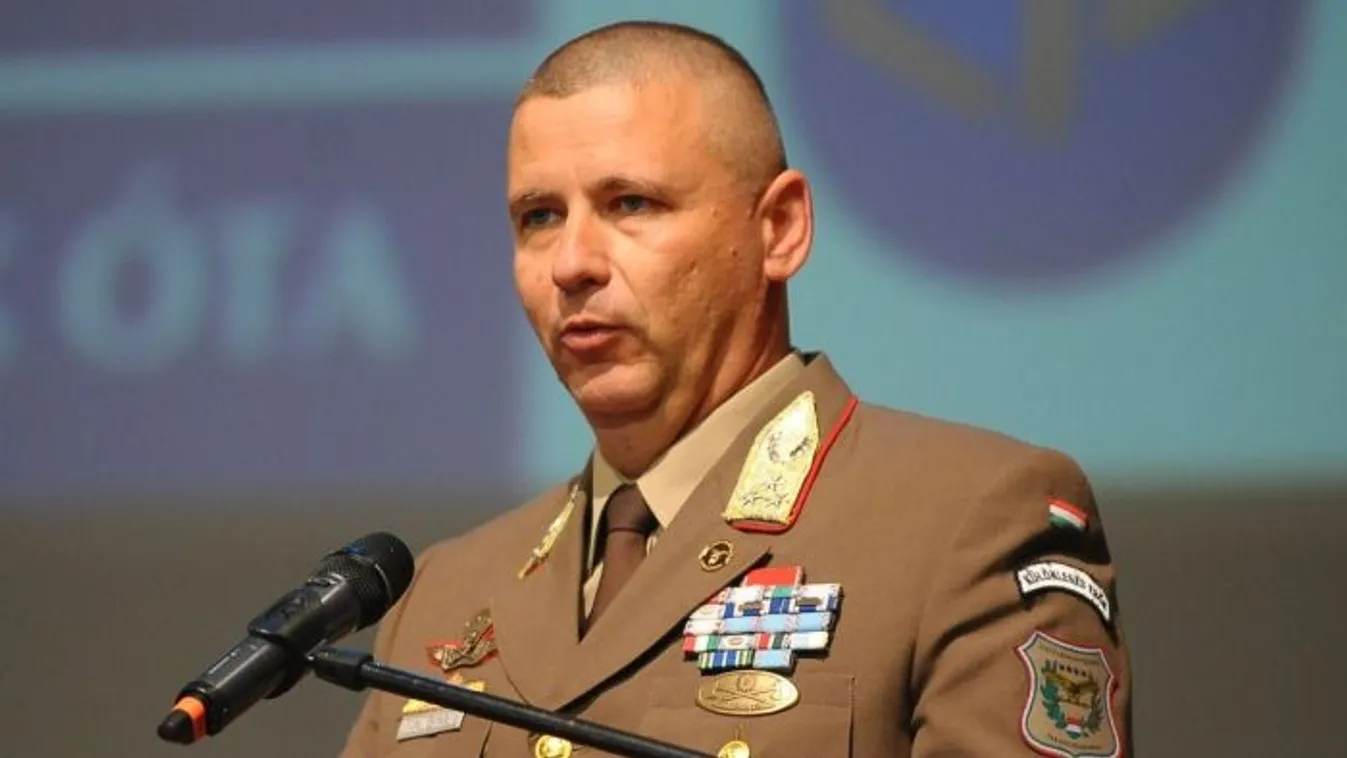 A Ripost segít Ruszin-Szendi Romulusznak!