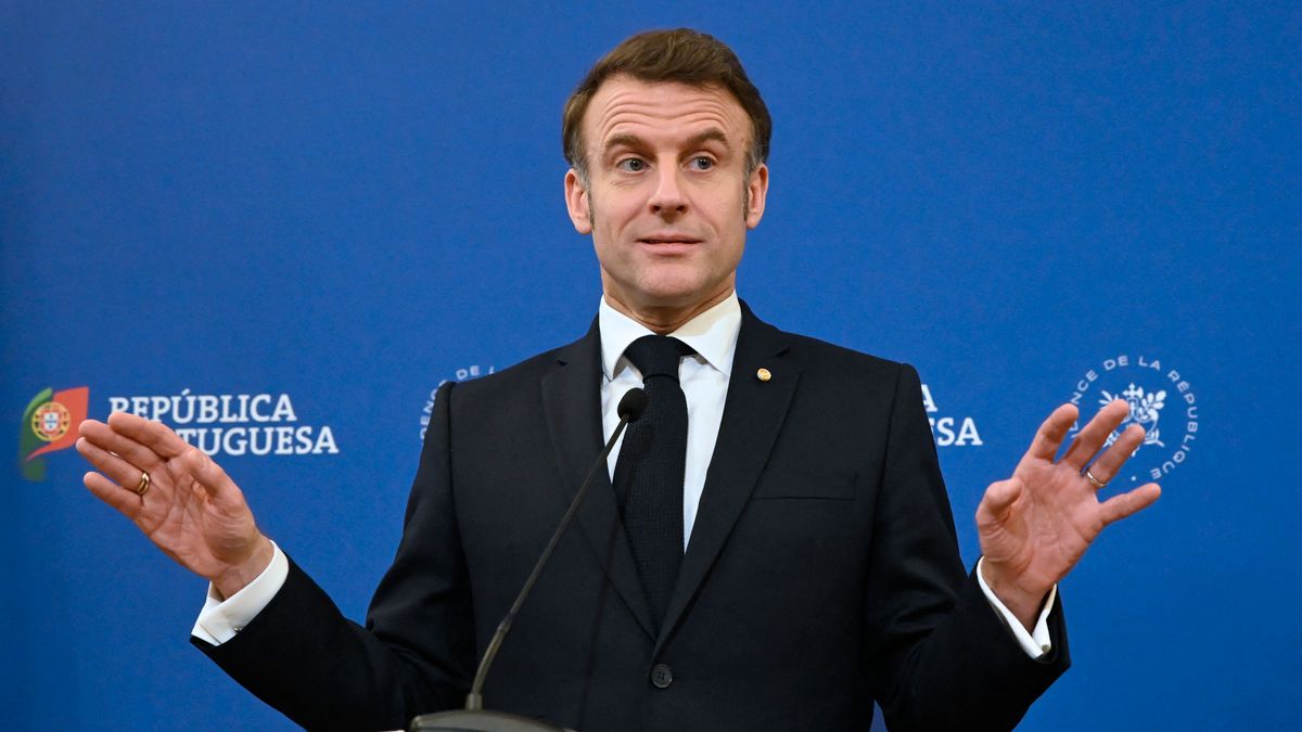Emmanuel Macron kihúzta a gyufát Moszkvánál: nukleáris védőernyőt vonna Európa fölé