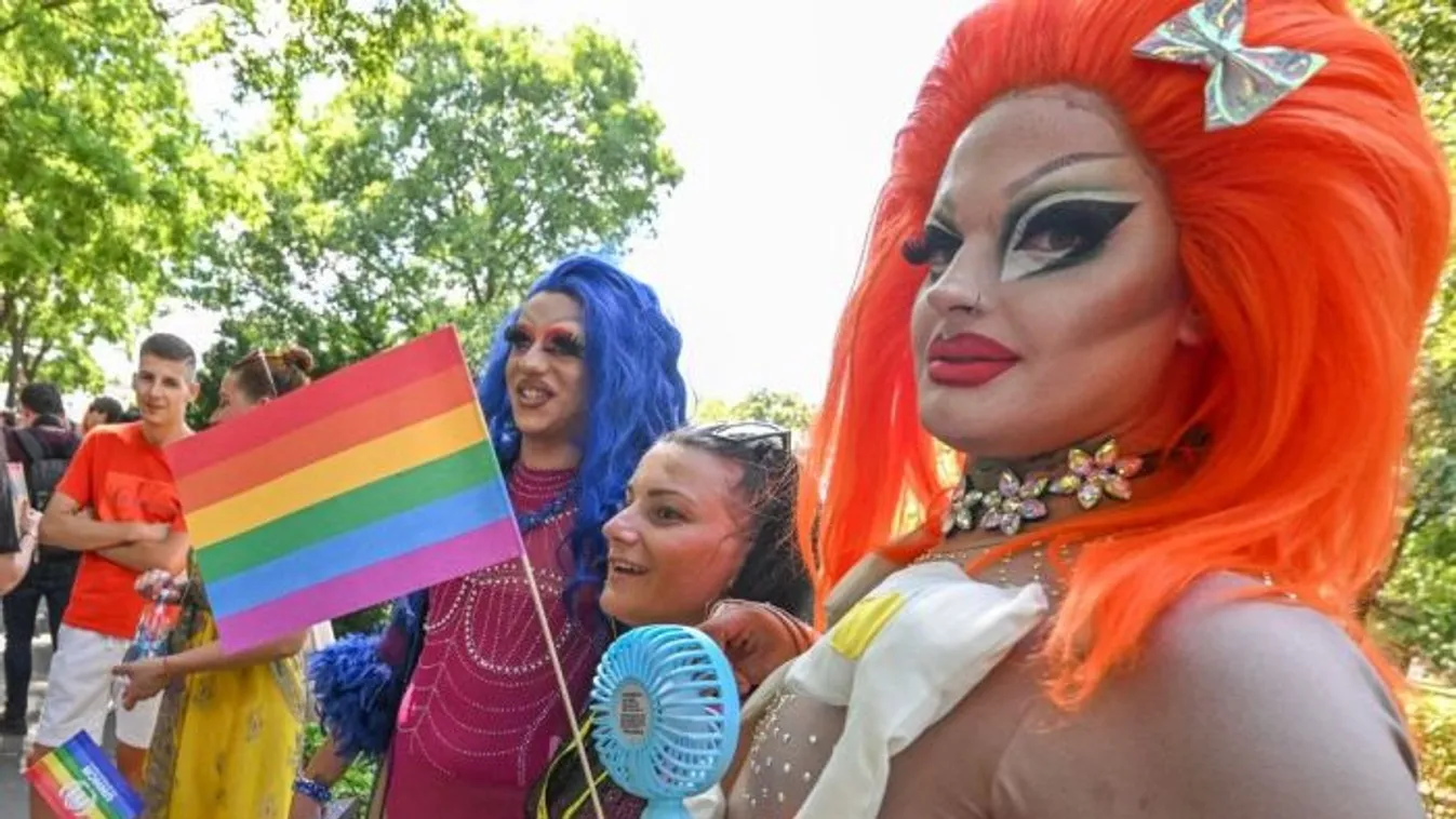 A gyermekek érdekében, megszavazták a Pride-ellenes törvényt