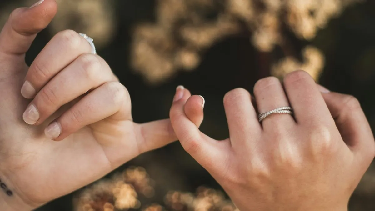 A szokatlan barátság a gyerekek érdekében indult, de valami sokkal nagyobbá nőtte ki magát.