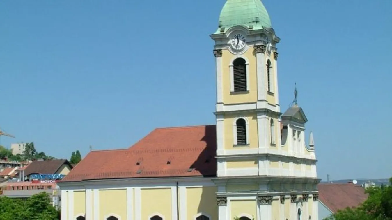 Nem lesz szivárványszínű a katolikus templom