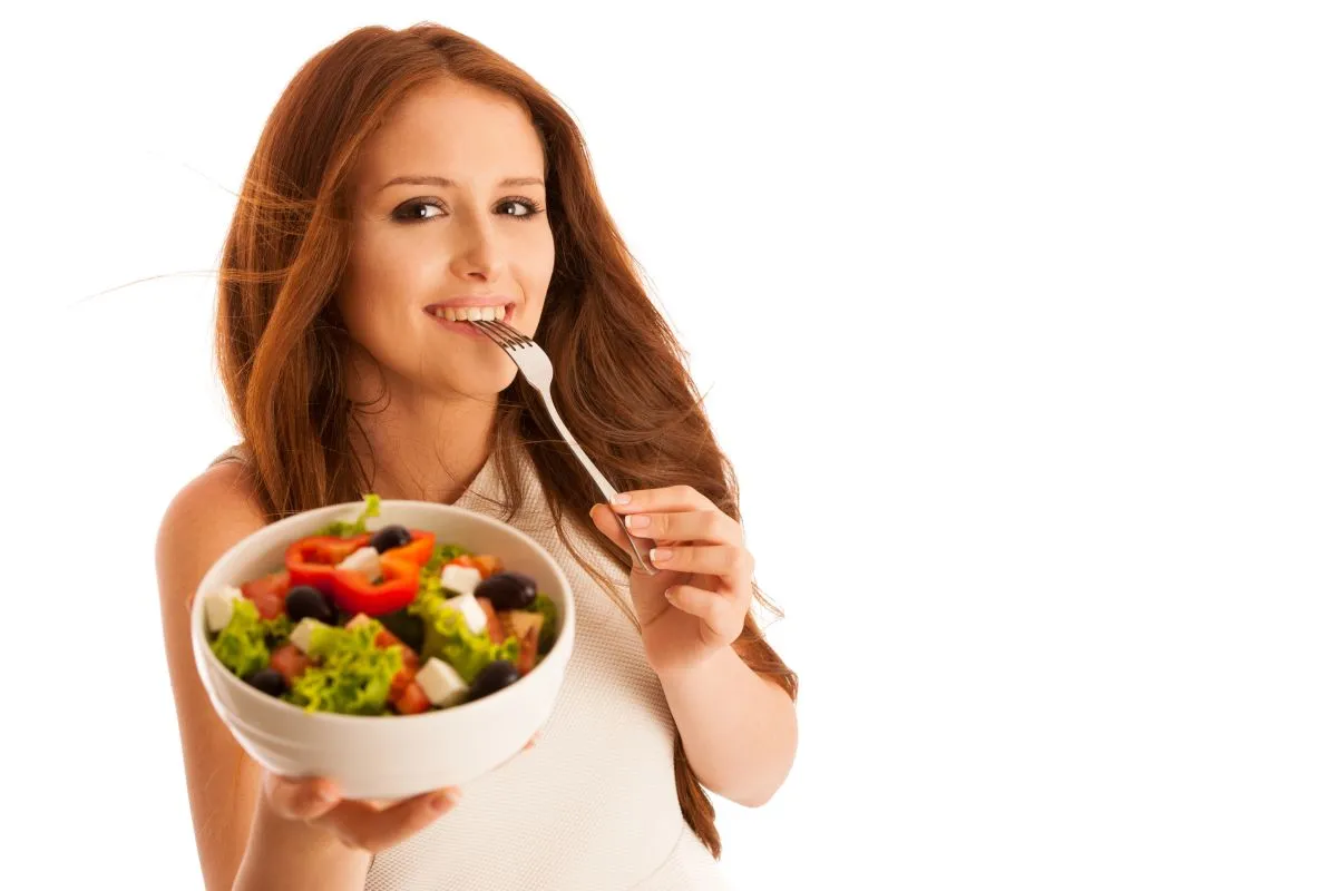 Egyszerű trükk Healthy,Eating,-,Woman,Eats,A,Bowl,Of,Greek,Salad
